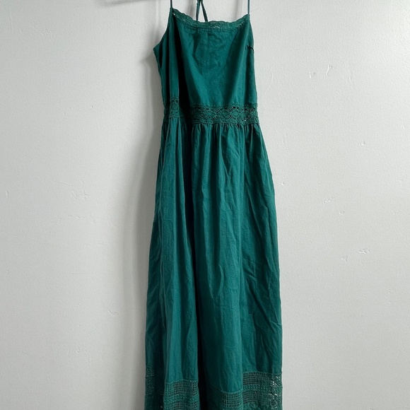 Roxy Sundress, crochet lace detail, Small - Picture 1 of 15